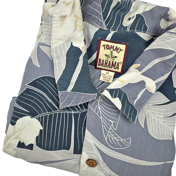 Tommy Bahama Men's XL 100% Silk Neutral Hawaiian SS Button Down Shirt Tropical - Picture 1 of 7